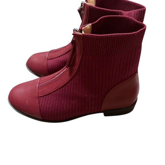 Journey Elegant Burgundy Ankle Boots New 7 - Picture 3 of 3